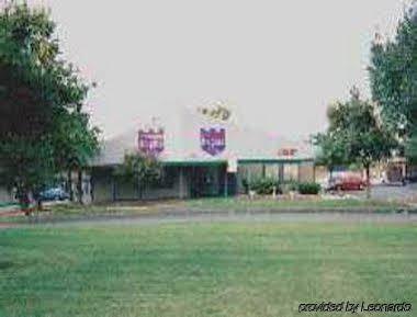 Knights Inn Detroit Area Sterling Heights Exterior photo